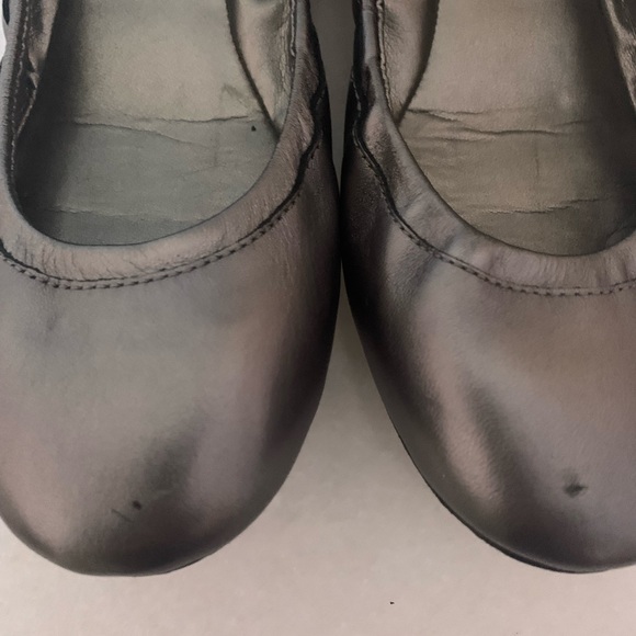 Cole Haan Ballet Flats, Maria Sharapova Nike Air, Pewter EUC Size 8B - Picture 5 of 7